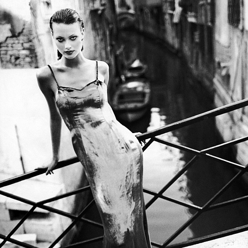 A huge loss for the fashion world: the legendary fashion photographer Patrick Demarchelier has died.