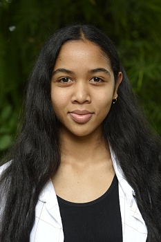 Anjatia Mayah TOVONIRINA 